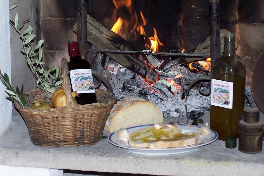 Casa Vacanze Podere Ugolini Ronta Kültér fotó